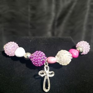 Beaded Bracelet 💗💜🤍